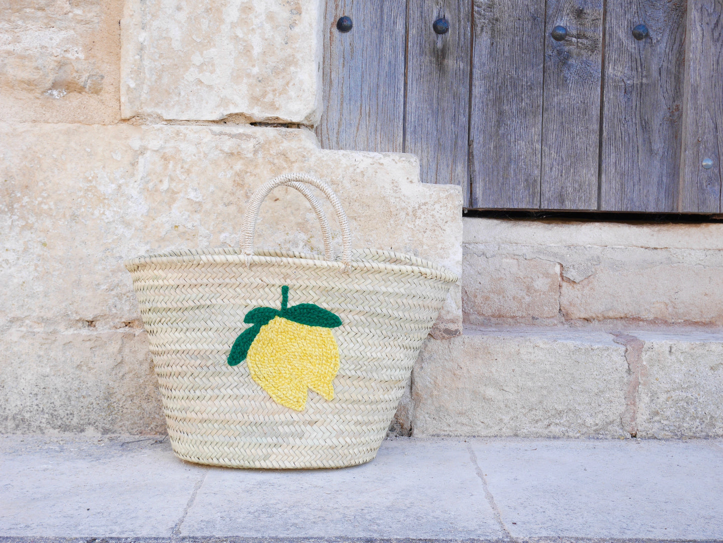 French Market Tote - Embroidered Lemon Medium