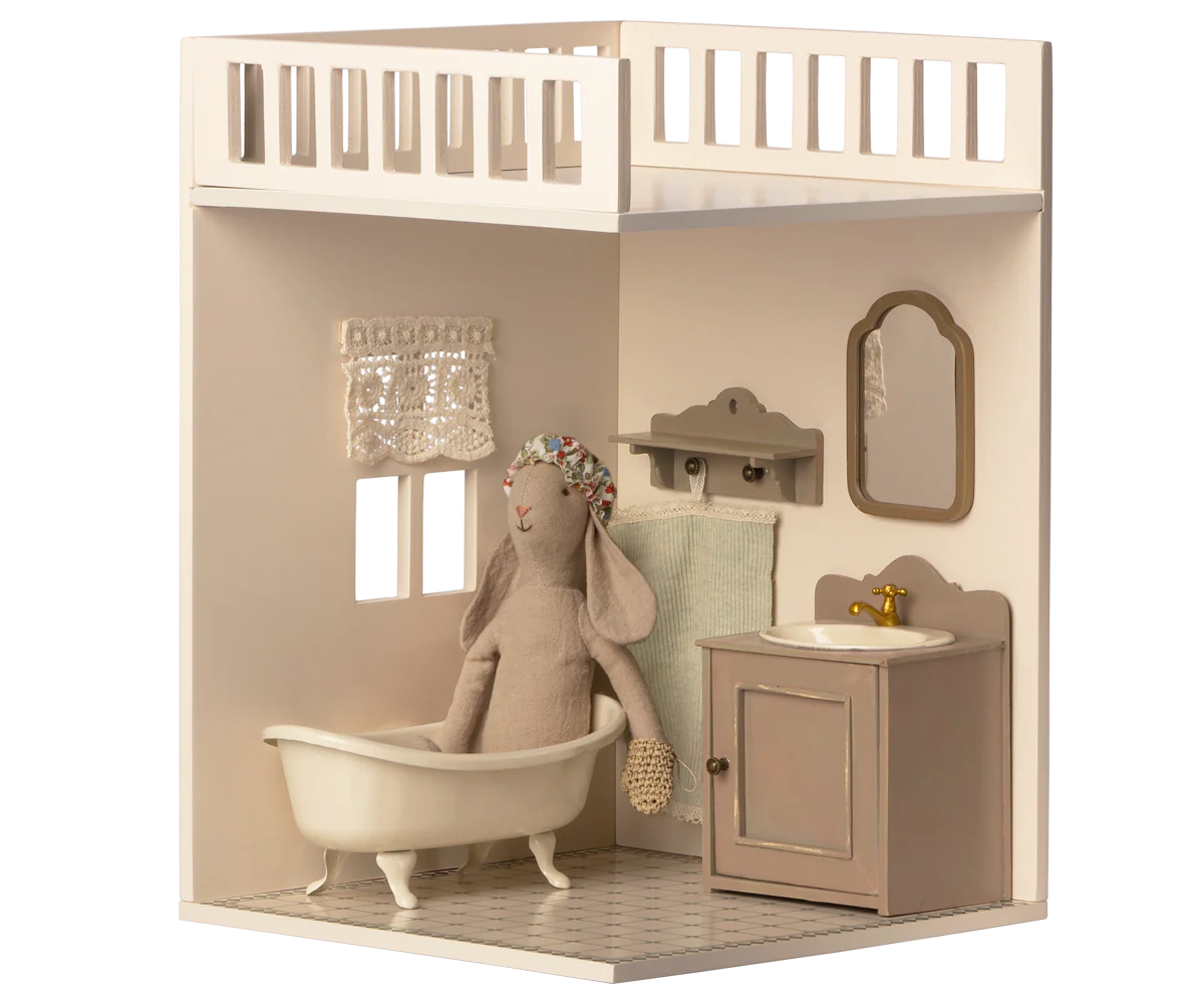 Dollhouse Extension - Bathroom