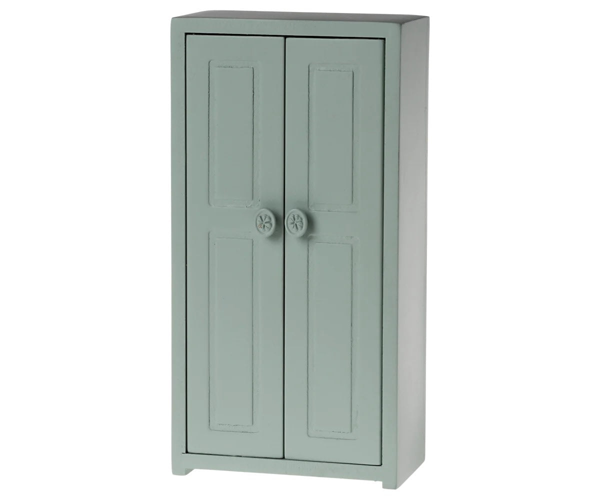 Closet - Soft Blue (Mouse)