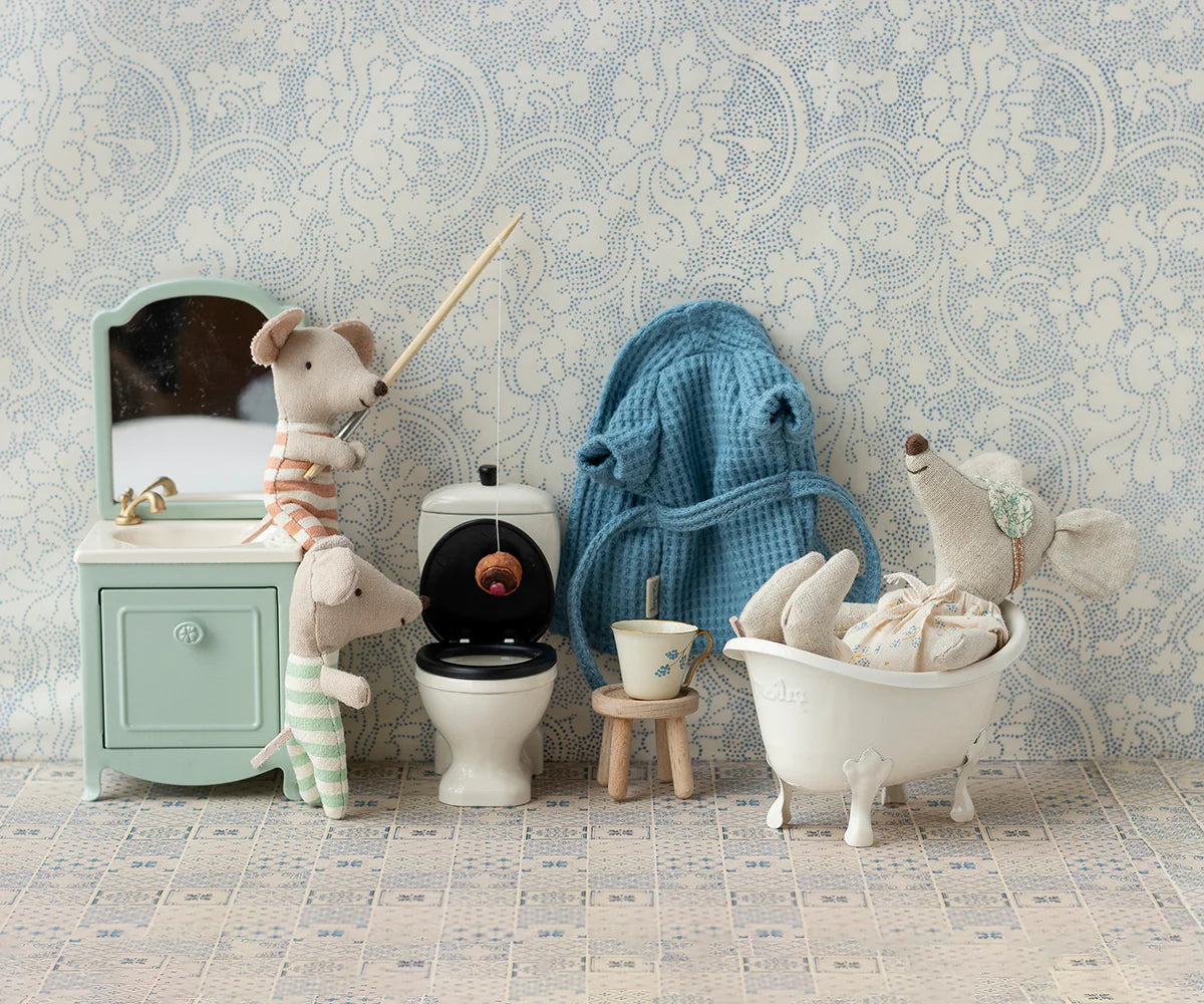 Sink with Mirror - Mint & Flower Knob (Mouse)