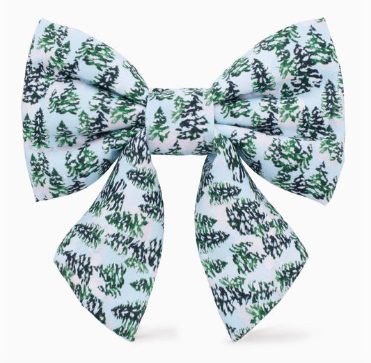 Snowy Pines - Lady Bow