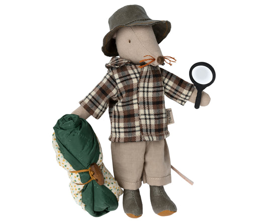 Dad Mouse - Wildlife Guide