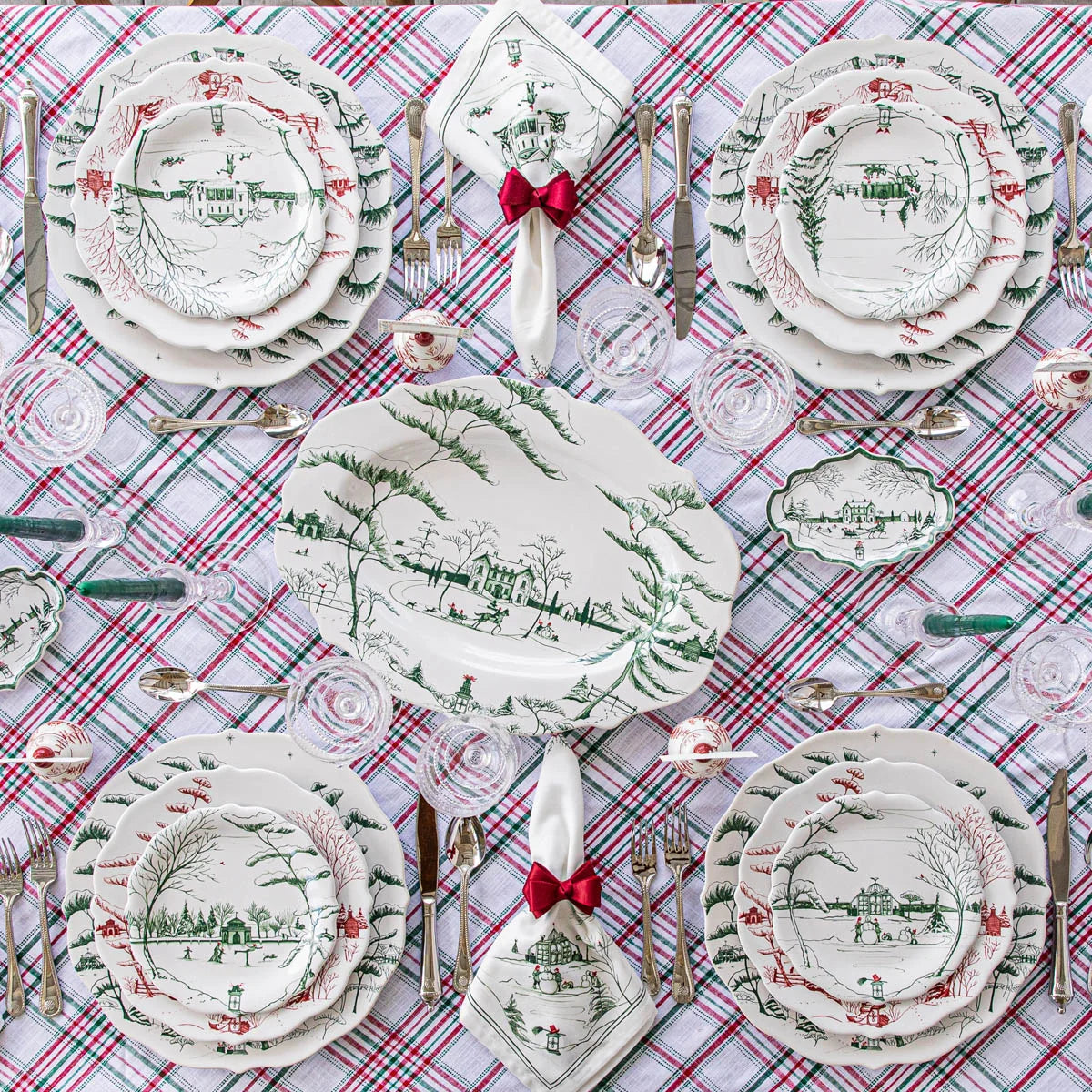 Country Estate Evergreen - Winter Frolic Gift Tray