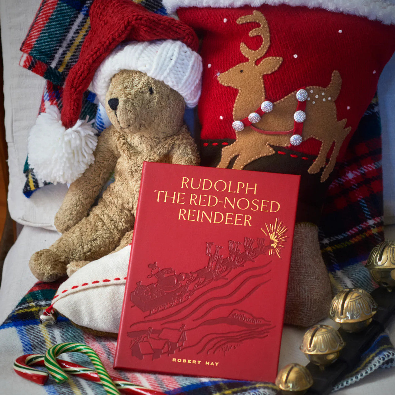 Book - Rudolph the Red Nose Reindeer (Leather Bound Edition)