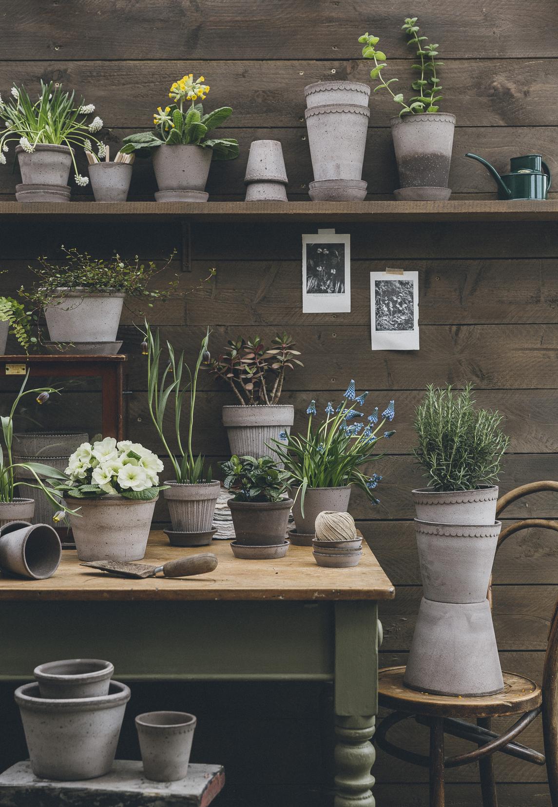 Garden Pot Helena - Grey