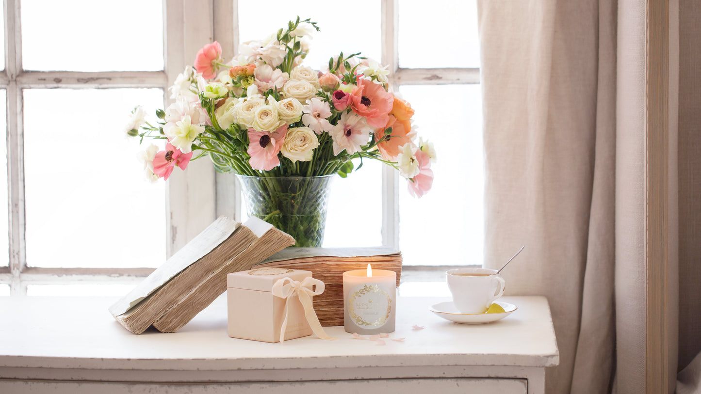 Candle - Venetian Lily