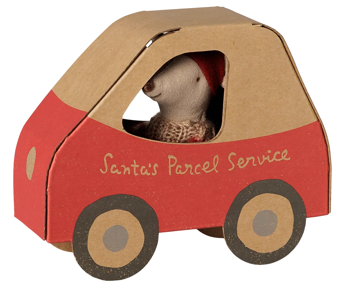 Little Sister Mouse - Christmas Mouse in Car Box