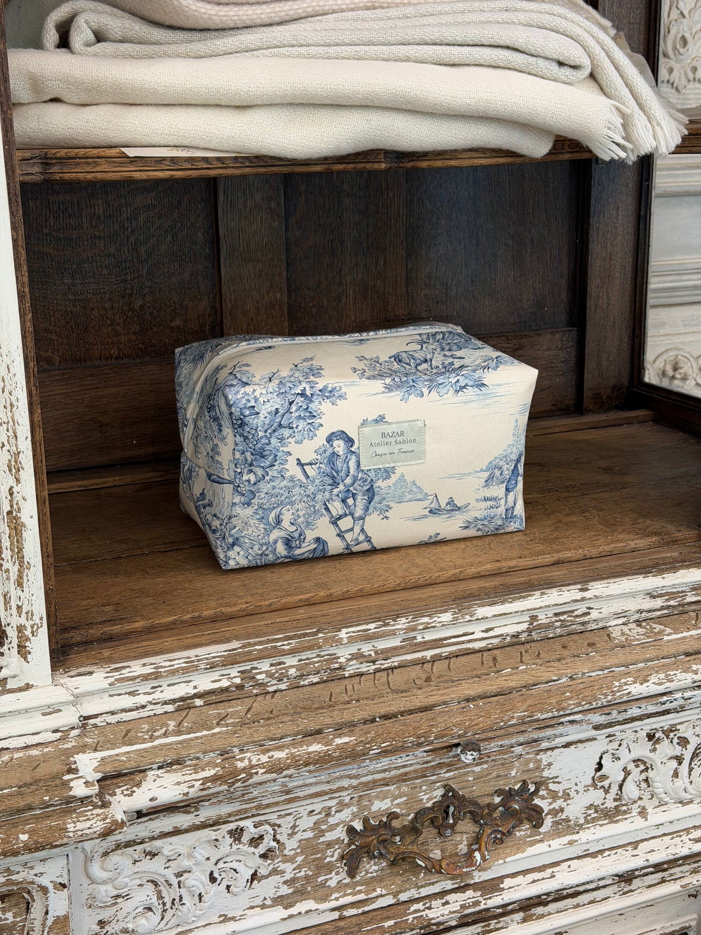 Trousse de Toilette XXL - Jouy de Fruits - Bleue