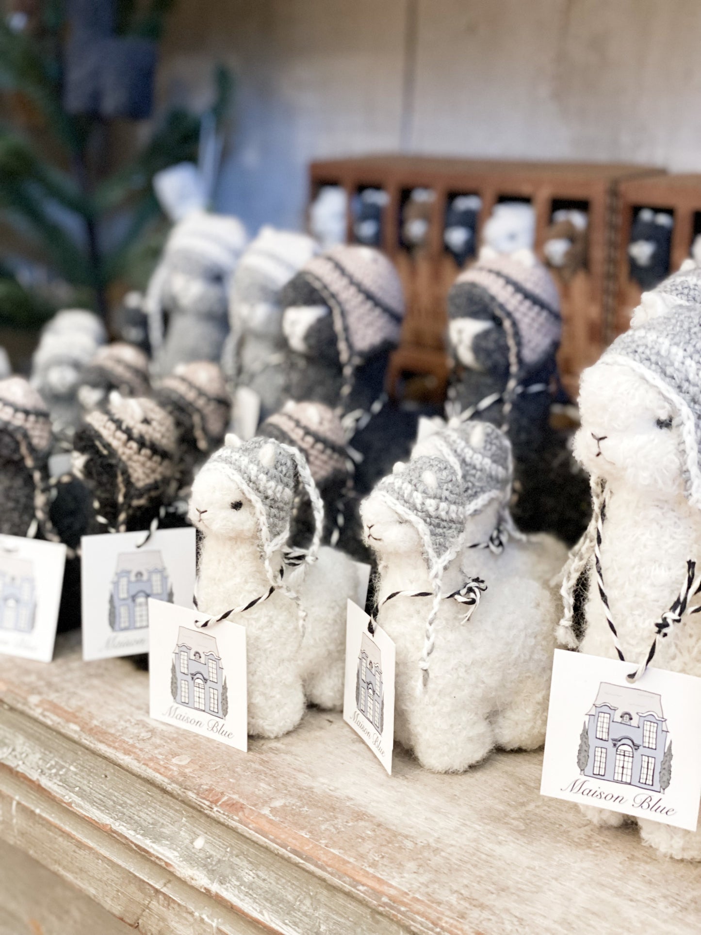Alpaca Mom with Beanie - Ivory