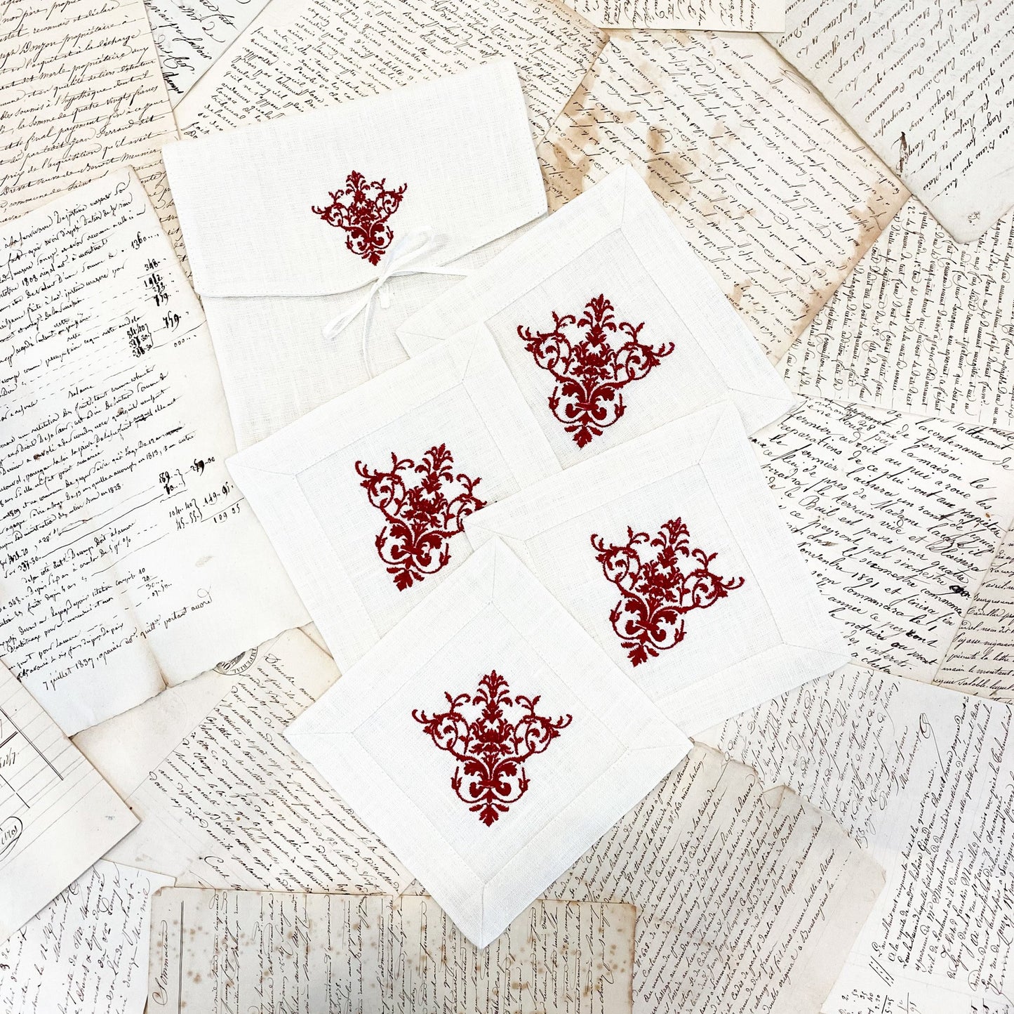 Cocktail Napkin Set - Victorian - Cream/Red
