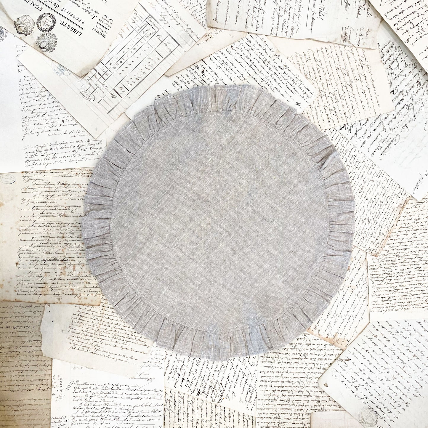 Placemat - Round Ruffle Linen - Flax