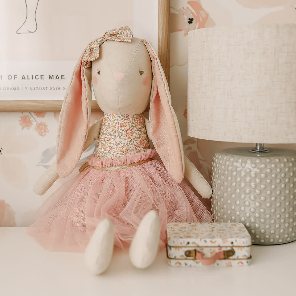 Linen Bunny - Pearl Blossom