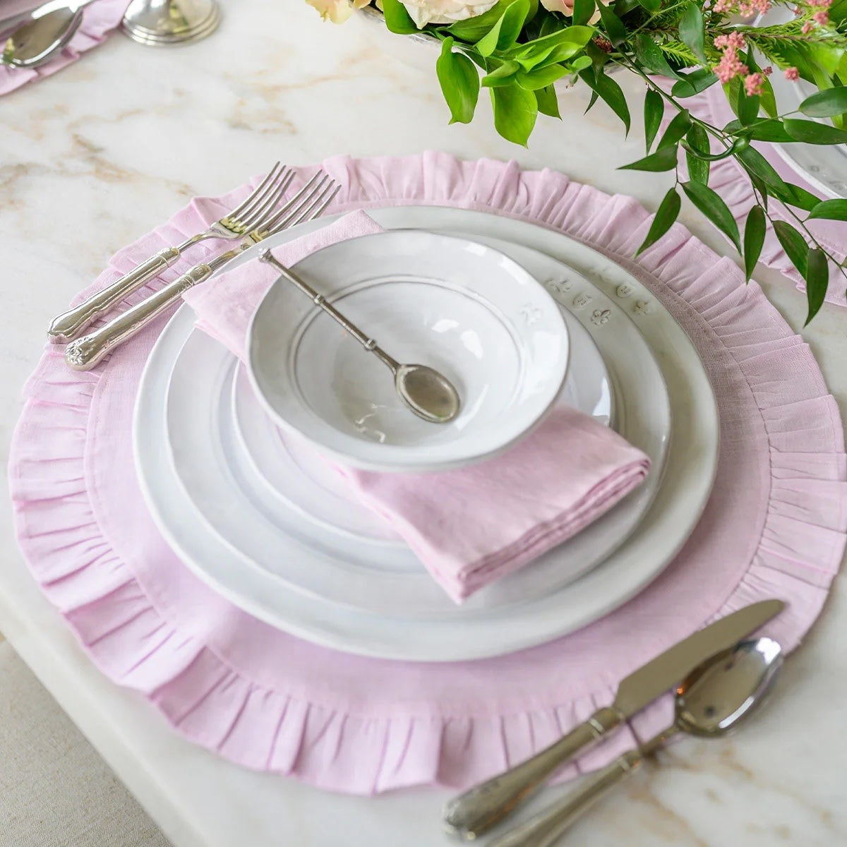 Placemat - Round Ruffle Linen - Lilac