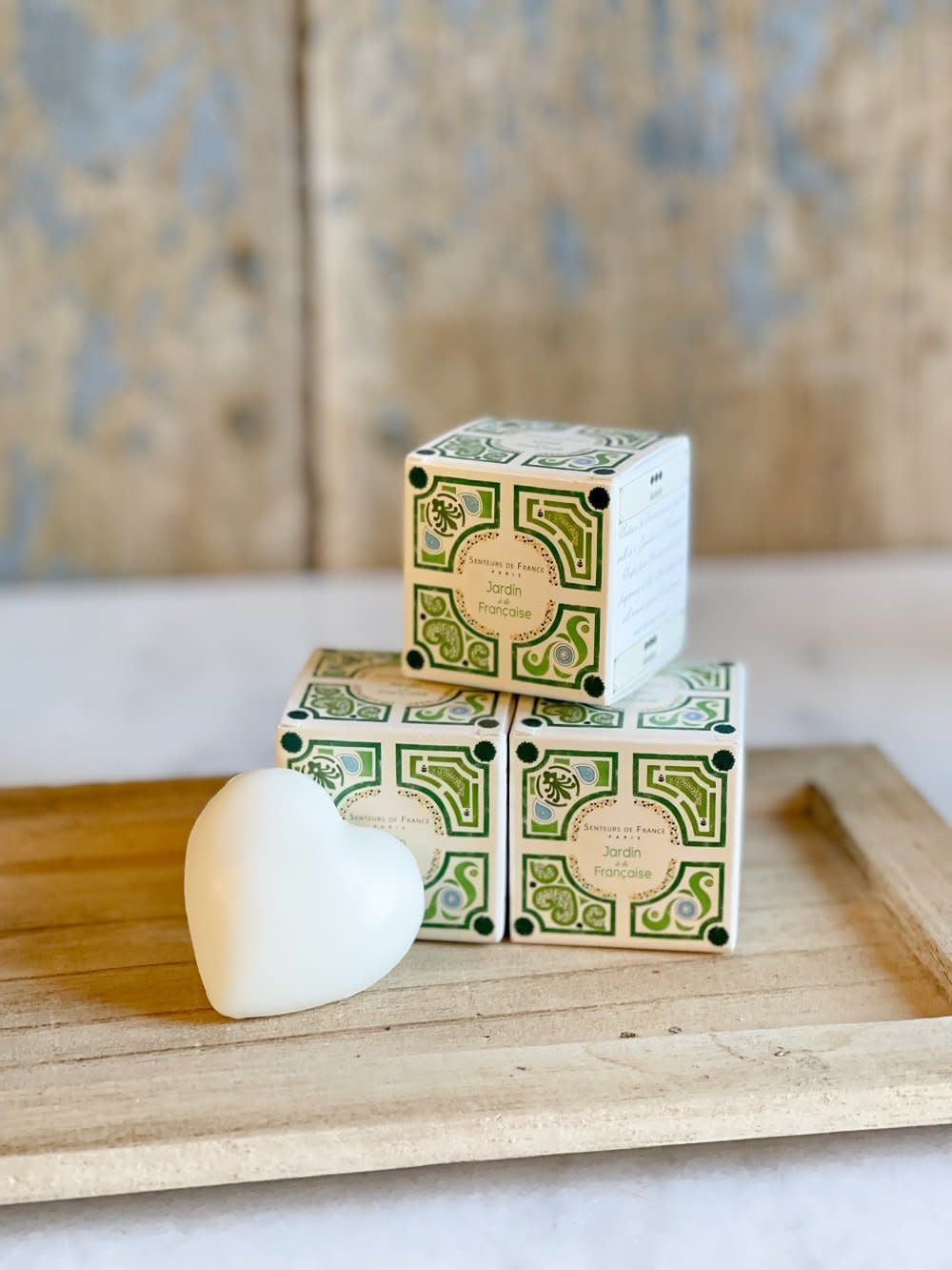 French Soap in Box - Lily of the Valley Versailles Heart