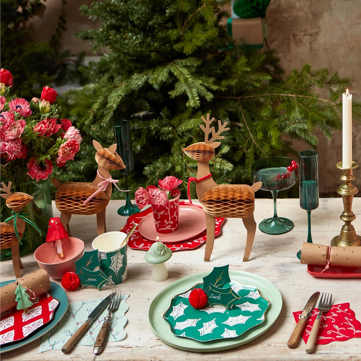 Honeycomb Holly Place Cards
