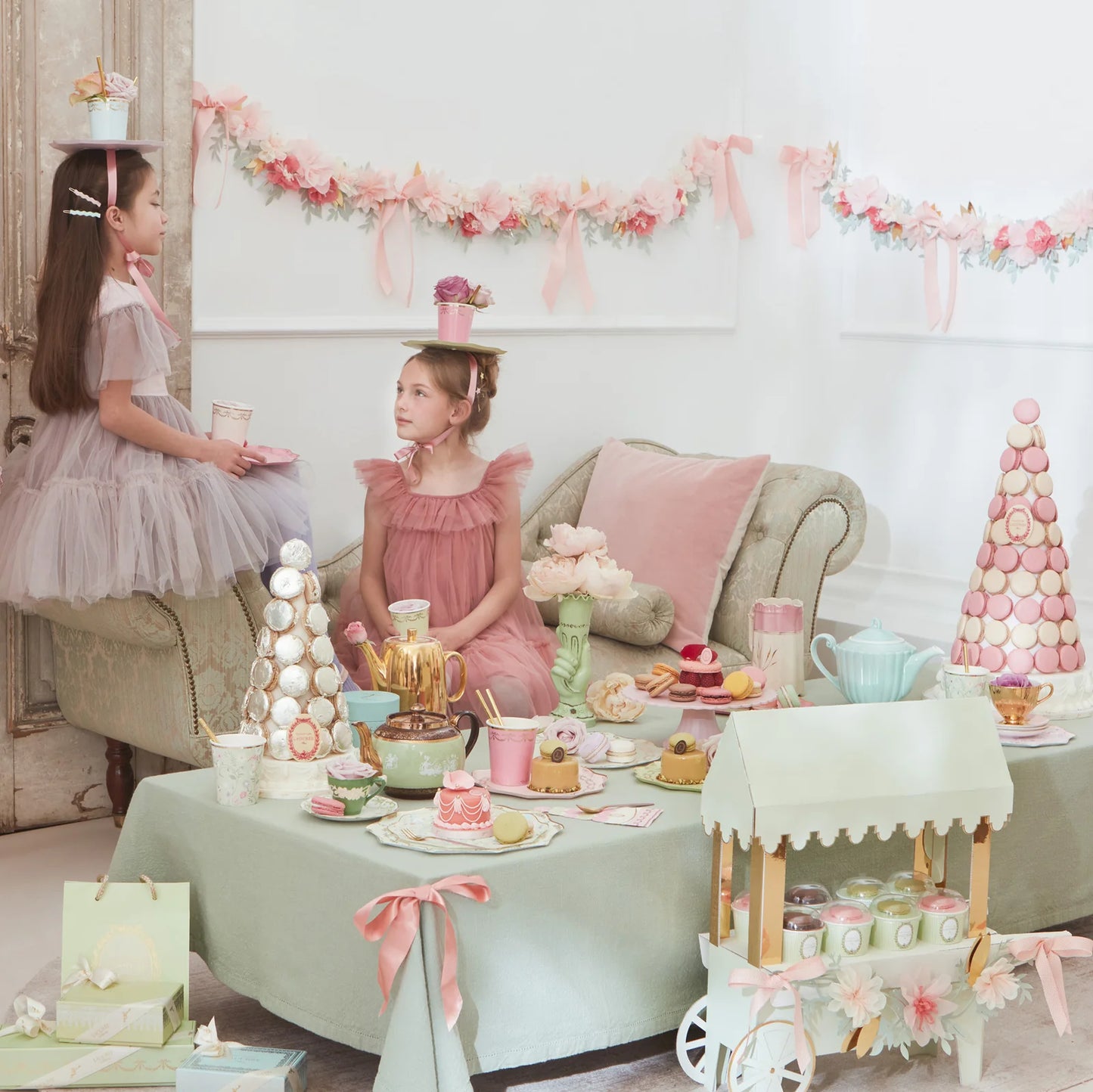 Garland - Ladurée Paris