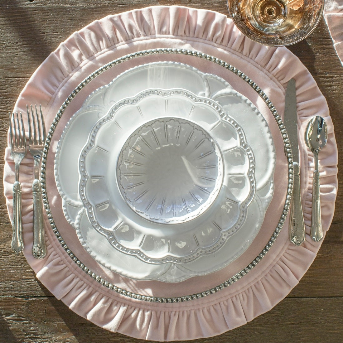 Placemat - Round Ruffle Velvet - Dusty Pink