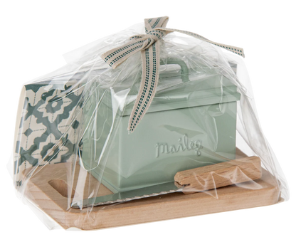Bread Box with Cutting Board and Knife (Miniature)