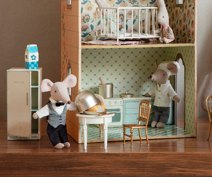 Side Table (Mouse)
