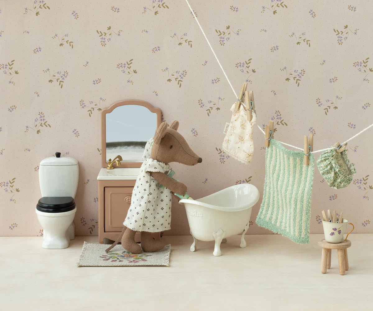 Sink with Mirror - Dark Powder & Flower Knob (Mouse)