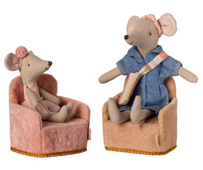 Folding Chair - Powder (Mouse)