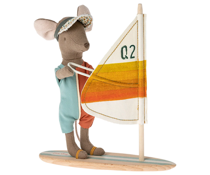 Big Brother Mouse - Surfer
