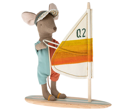 Big Brother Mouse - Surfer