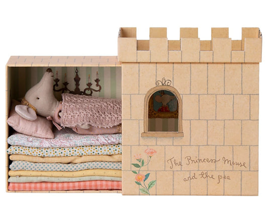 Big Sister Mouse - Princess and the Pea