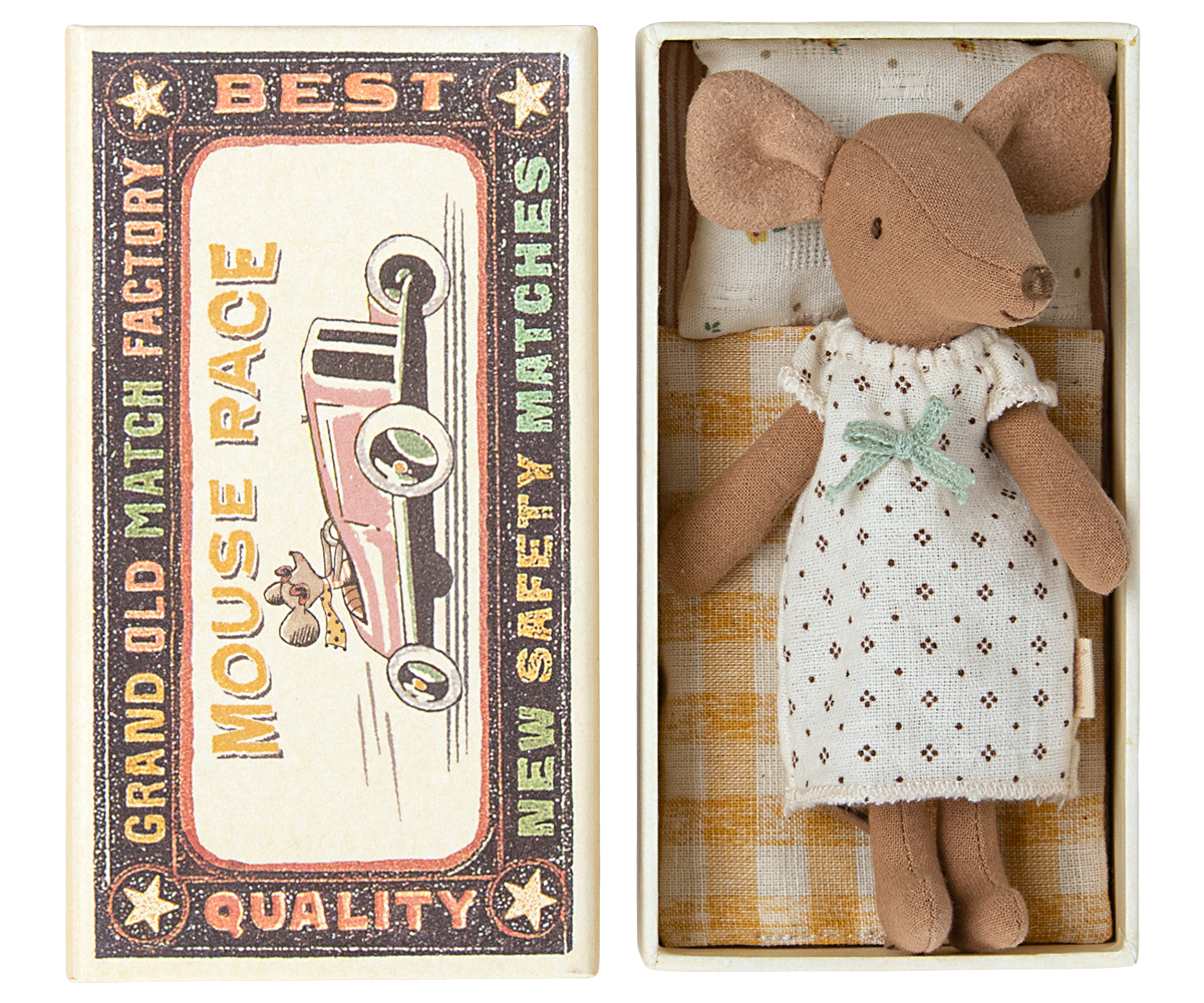 Big Sister Mouse - Matchbox - Nightgown