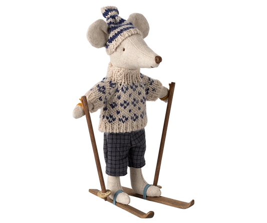 Dad Mouse - Winter with Ski Set & Hat