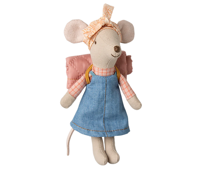 Big Sister Mouse - Hiker