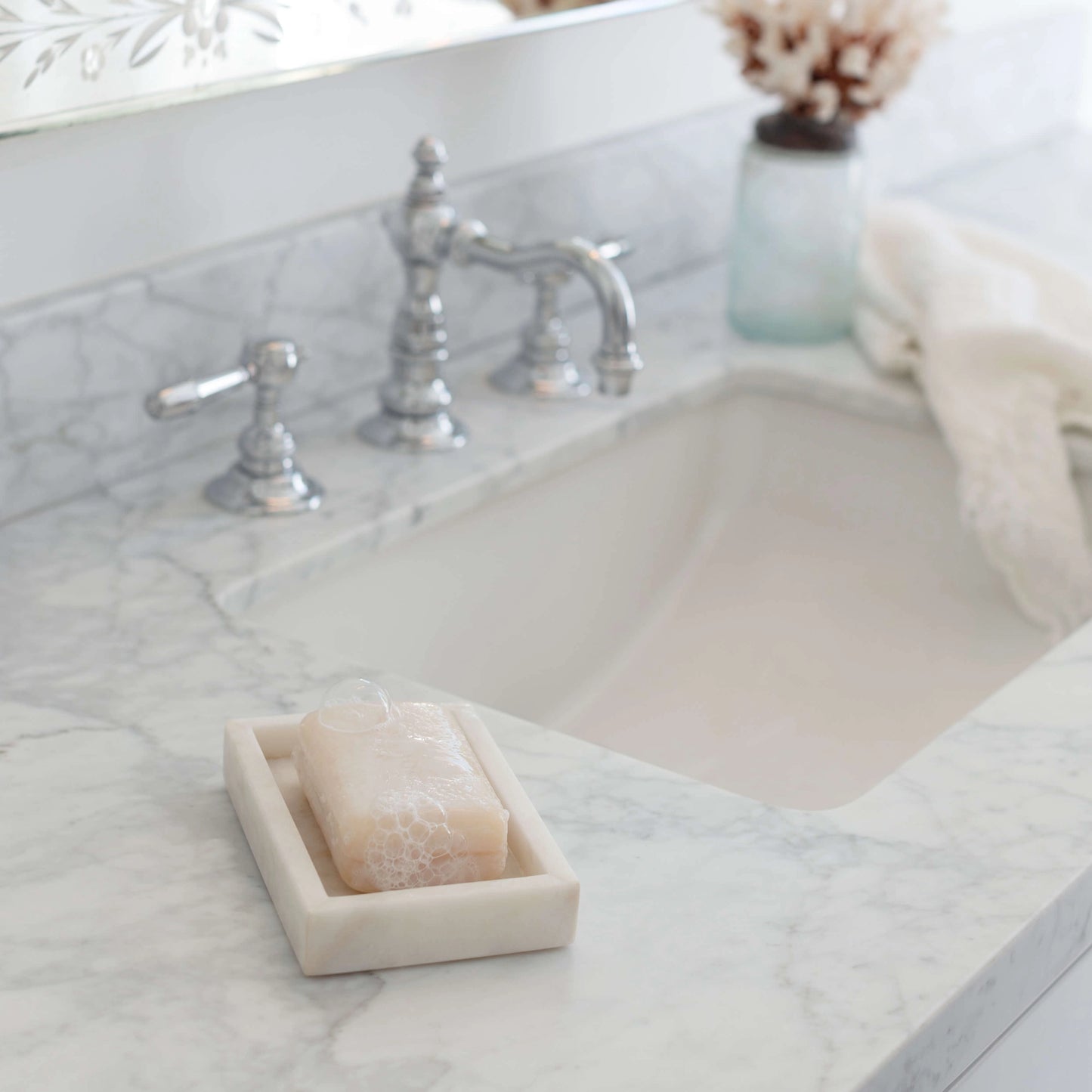 Marble - Estonia Soap Dish