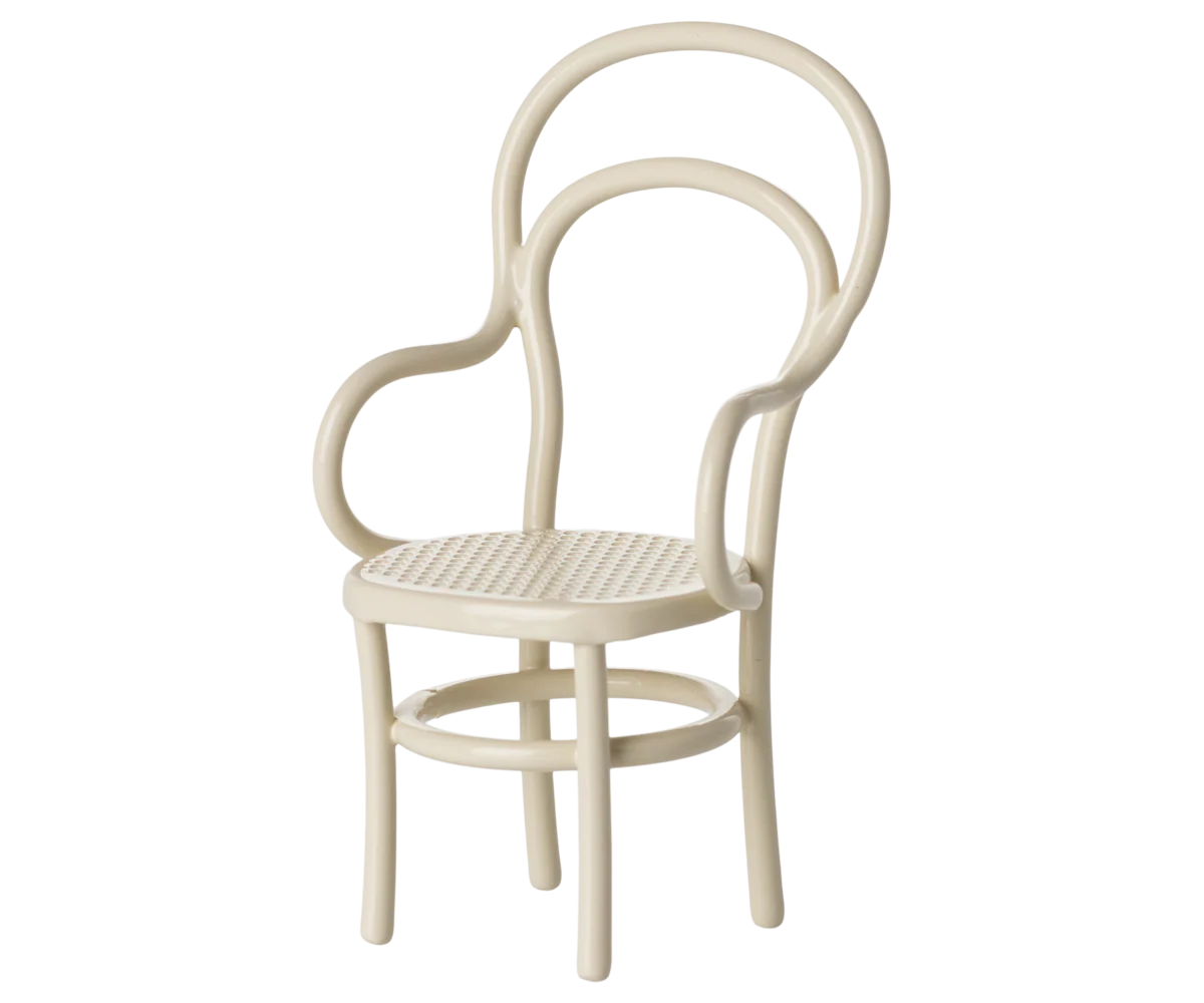 Vintage Chair - Off White (Mouse)