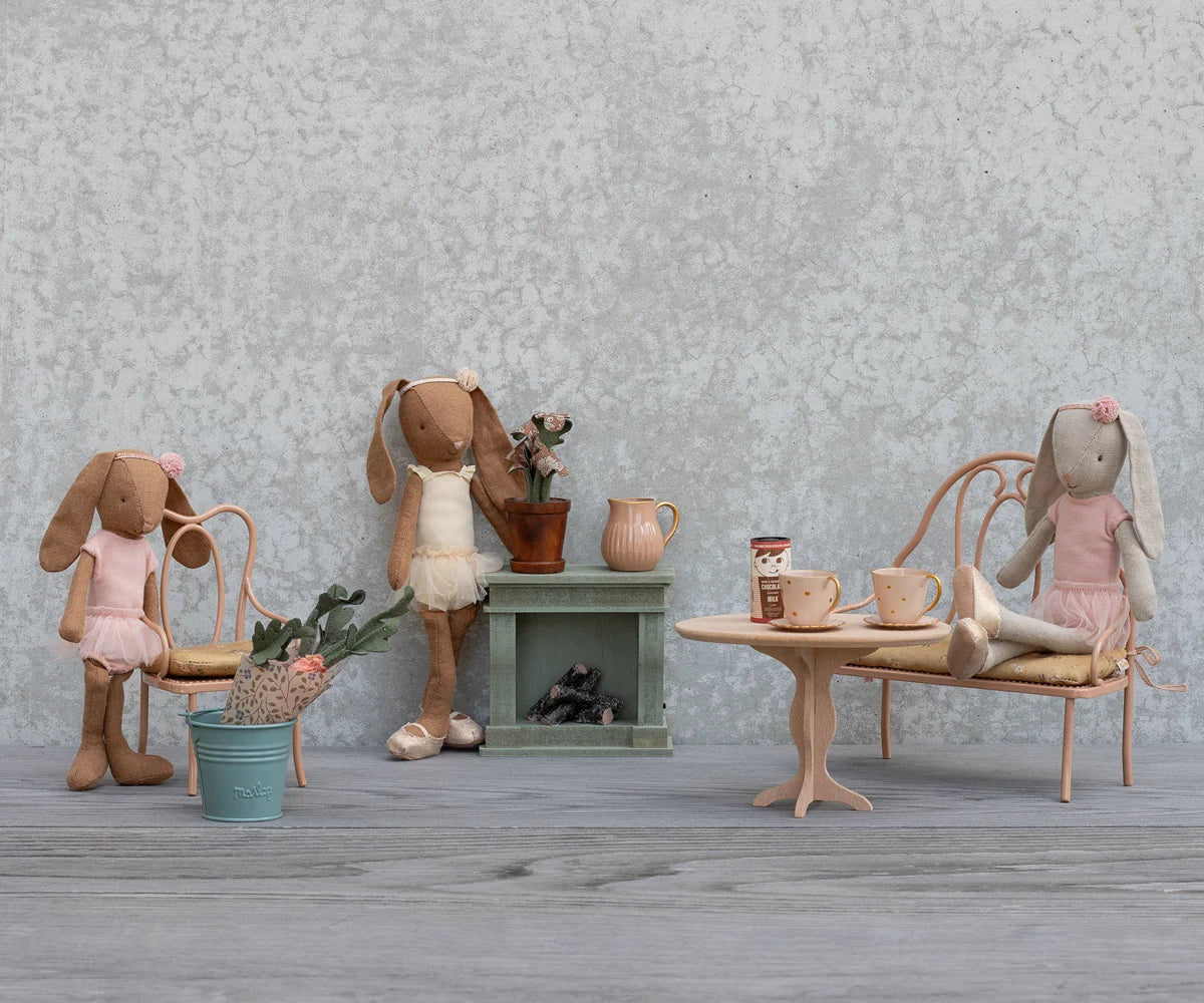Bench - Dark Powder (Miniature)