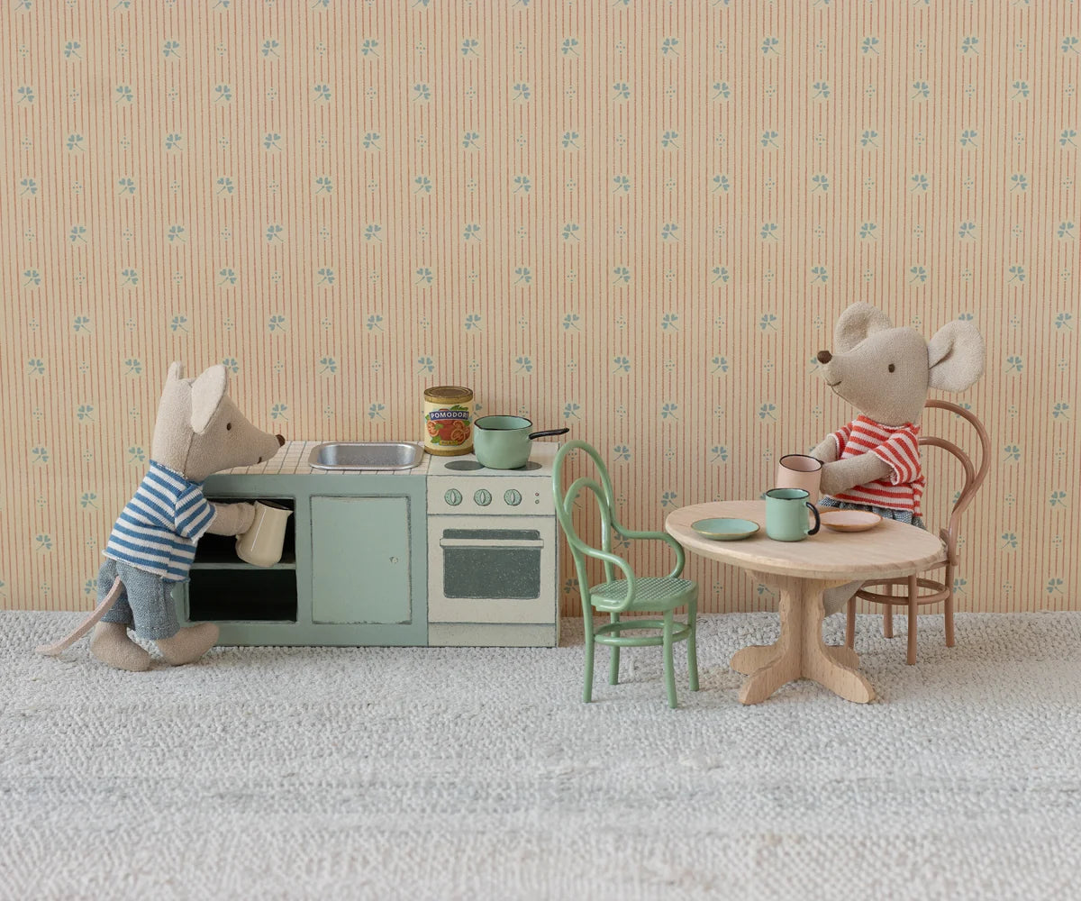 Dining Table Oval - Nature (Mouse)
