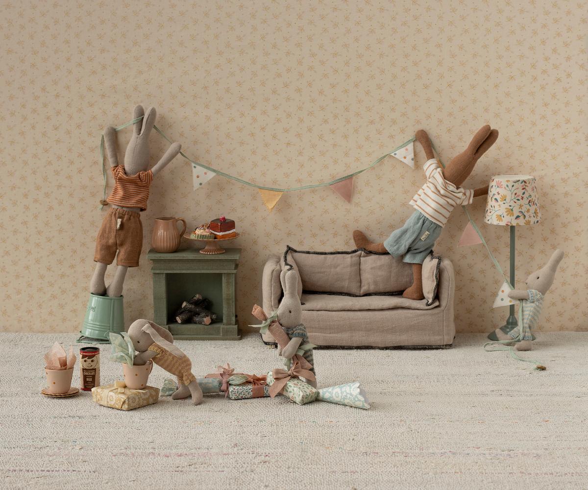 Couch (Miniature)