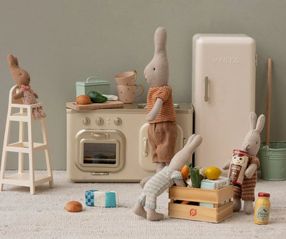 High Chair (Mouse)