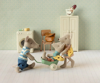 Big Brother Mouse - Tricycle - Brown