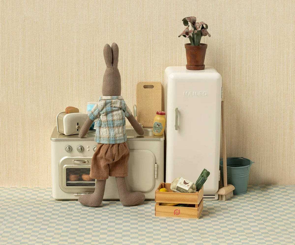 Toaster and Bread - Off White (Miniature)