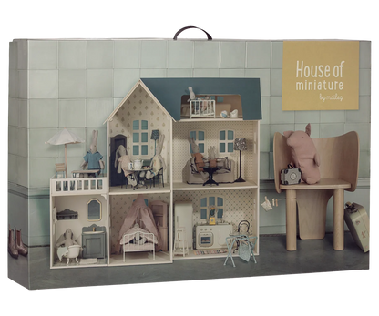 Dollhouse