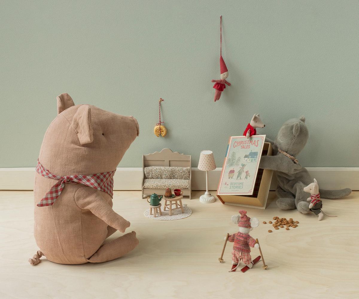 Little Brother & Sister Mouse in Christmas Book