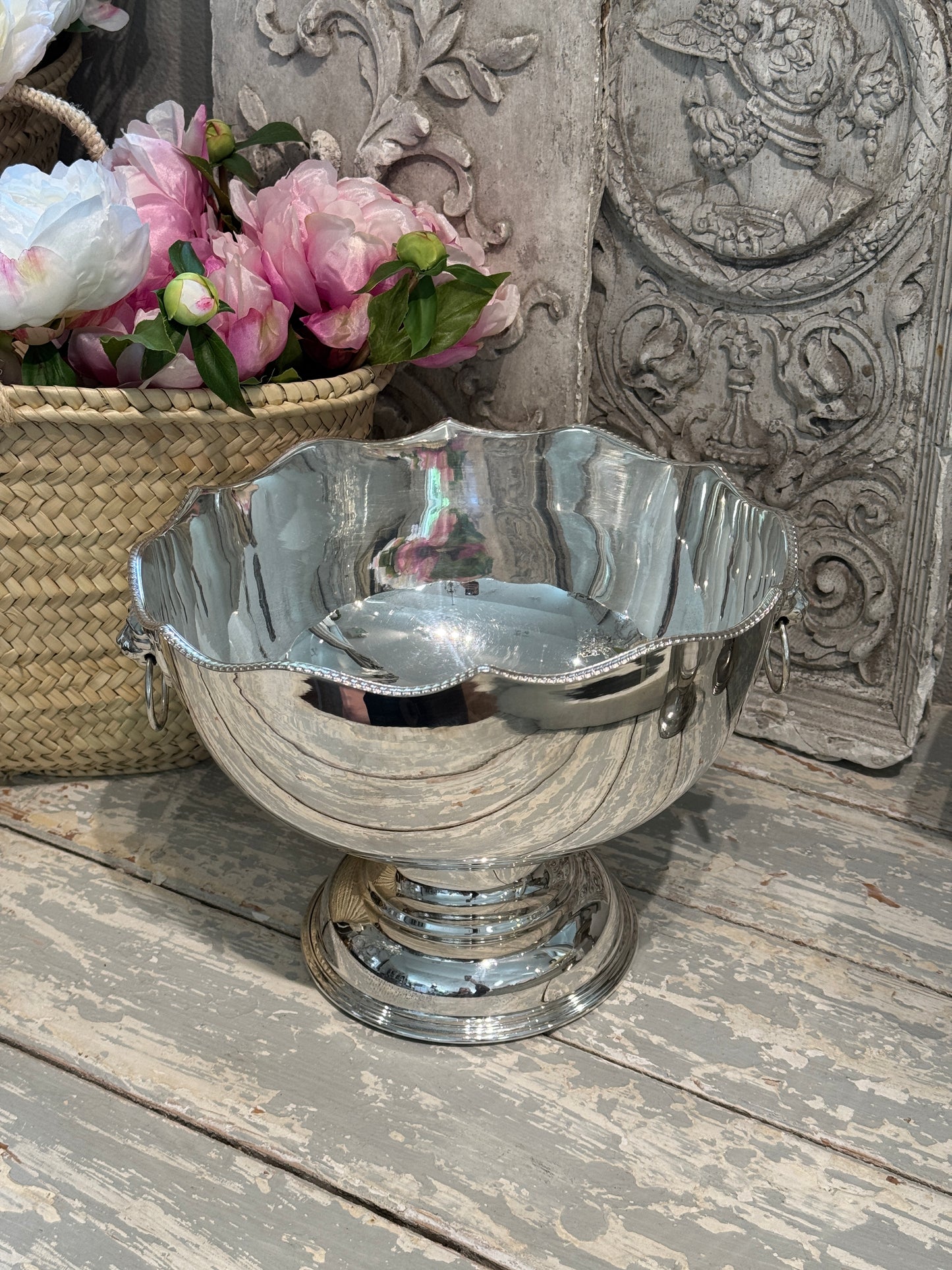 Vintage 20th c. English Silverplate Lion Head Champagne Bowl