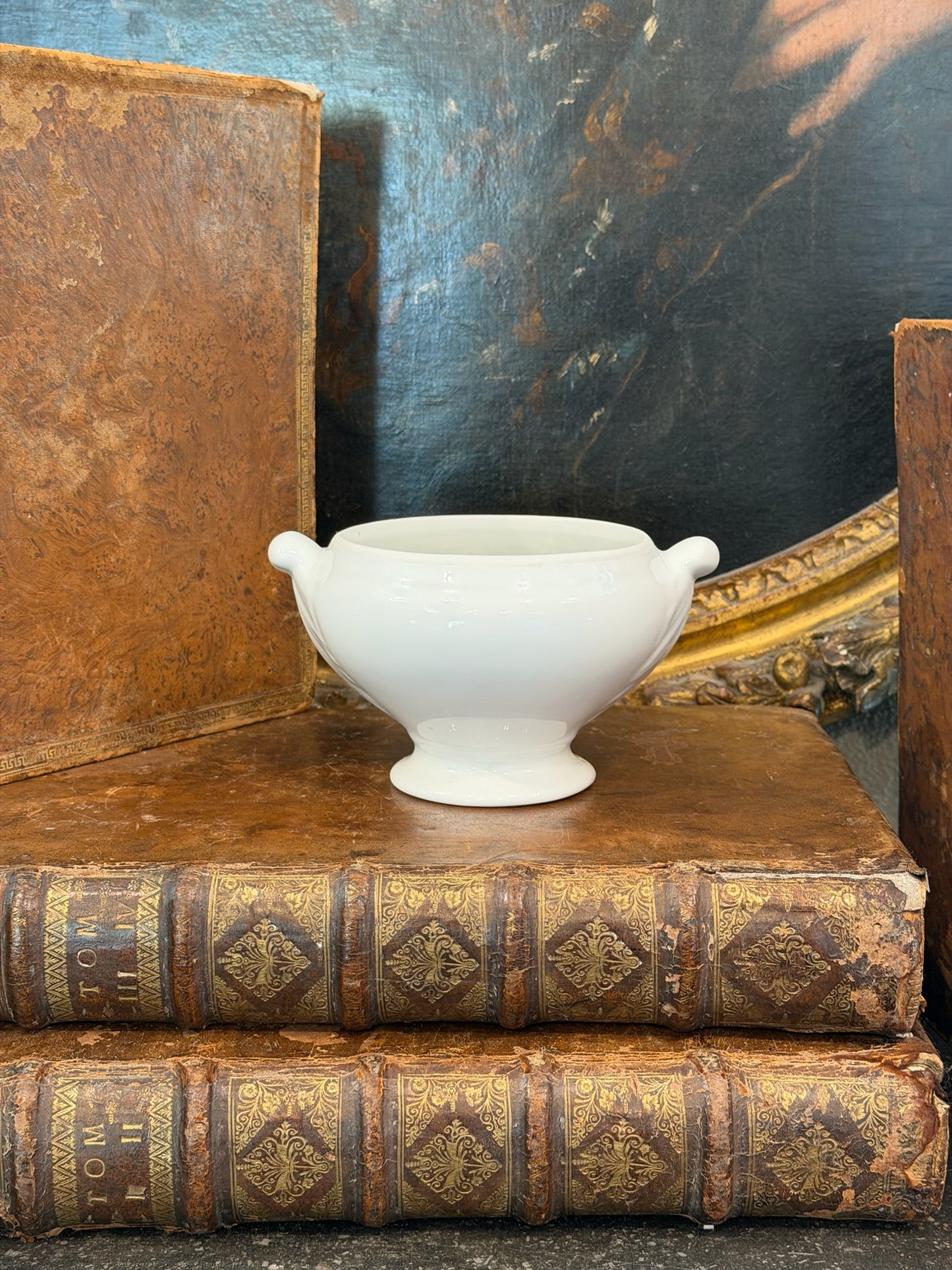 Vintage 20th c. French Limoges Bowl
