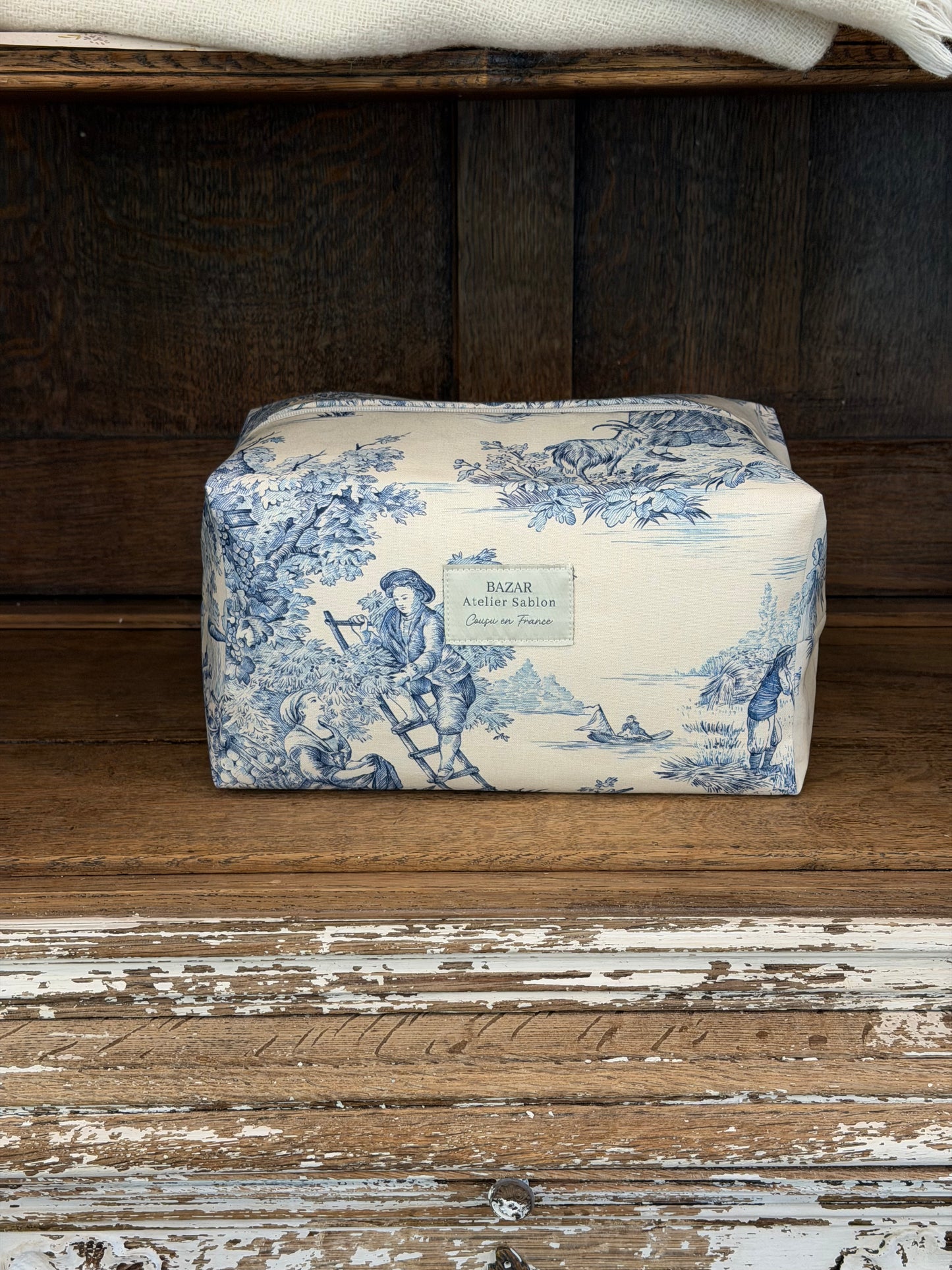 Trousse de Toilette XXL - Jouy de Fruits - Bleue