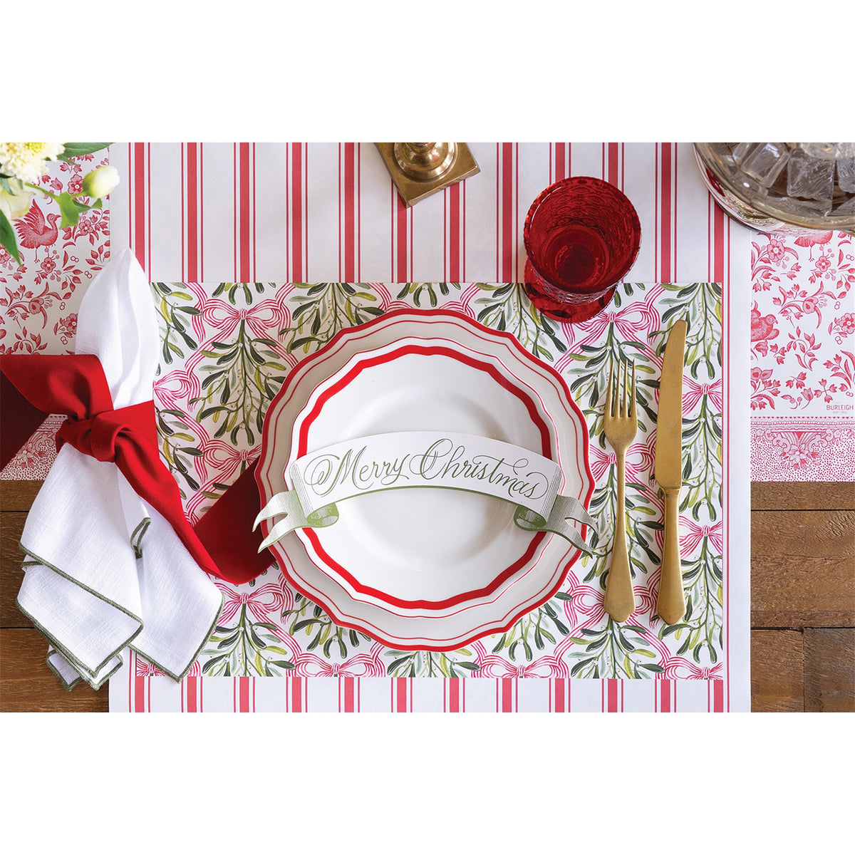 Paper Placemats - Merry Mistletoe