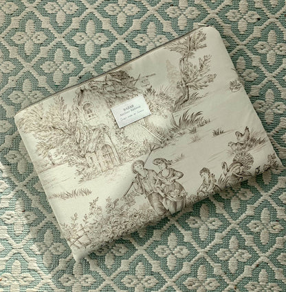 Pochette Ordinateur - Jouy de Fruits - Moka 14"