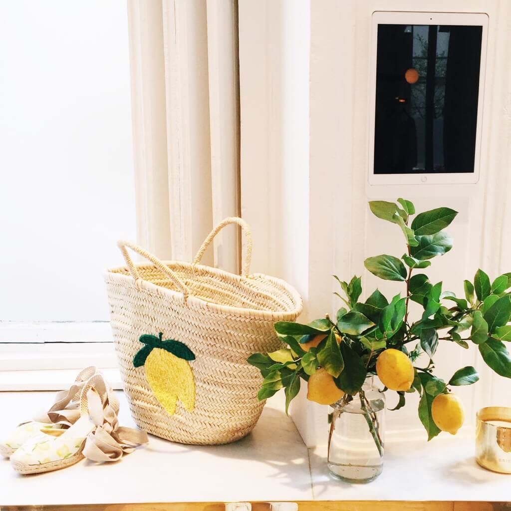 French Market Tote - Embroidered Lemon Medium