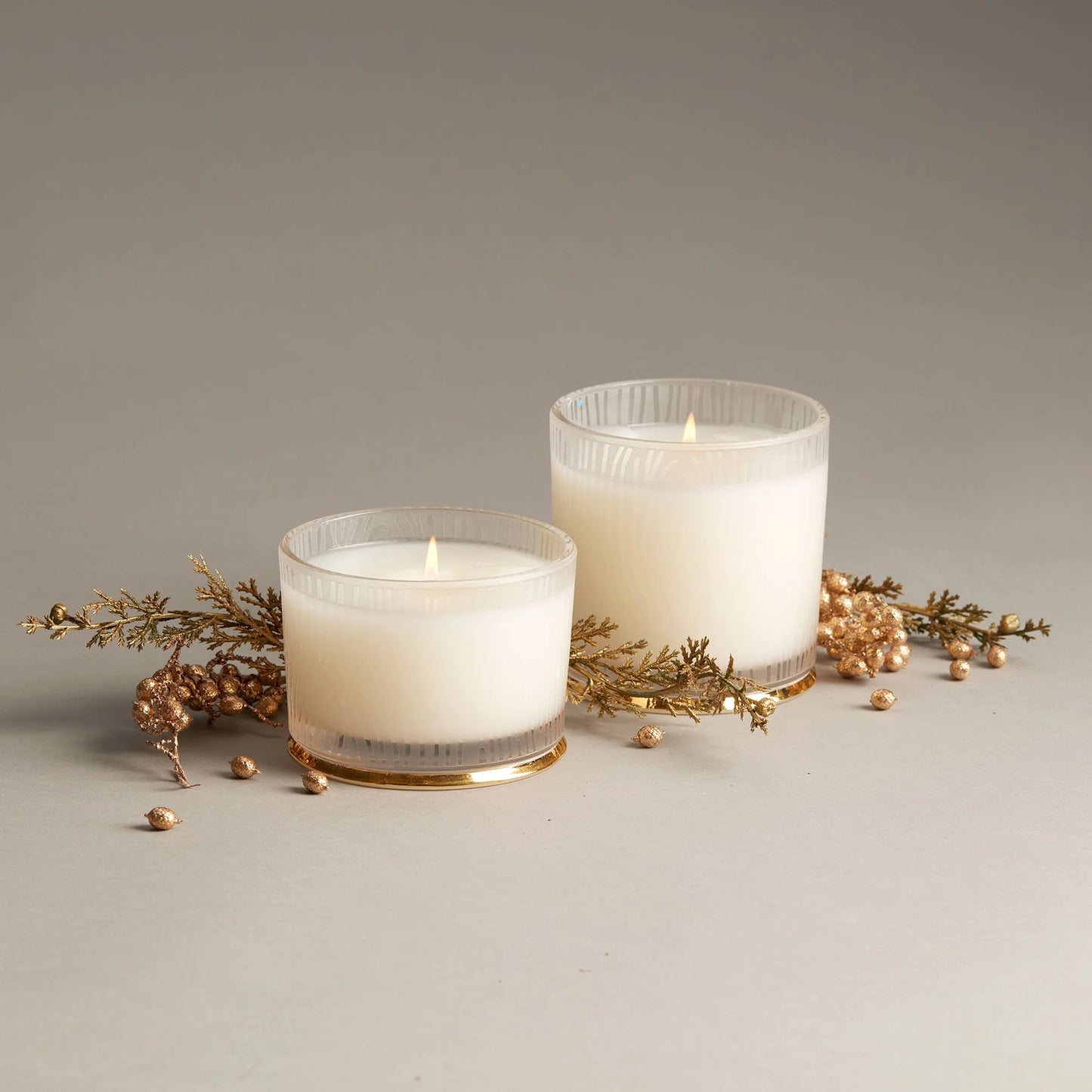 Frasier Fir - Gilded - Frosted Wood Grain - Medium 9oz