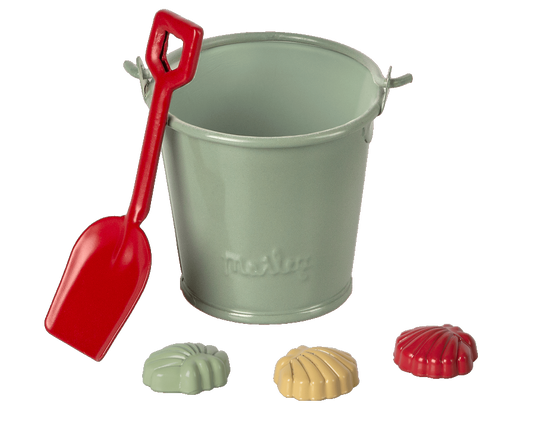 Beach Set - Shovel, Bucket & Shells