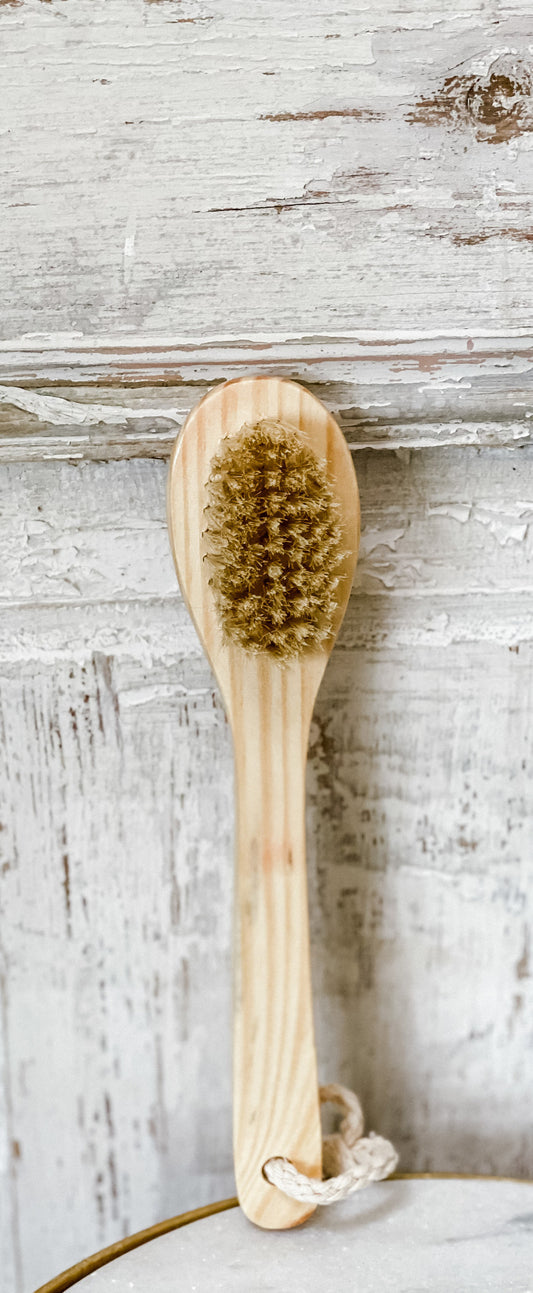 Bath Brush - Cedar Complexion Brush 9"